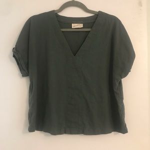 Universal thread olive green linen crop top M